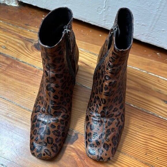 Bruno Premi Leather Animal Print Booties Block Heel Side Zipper Size 37 - Picture 6 of 14